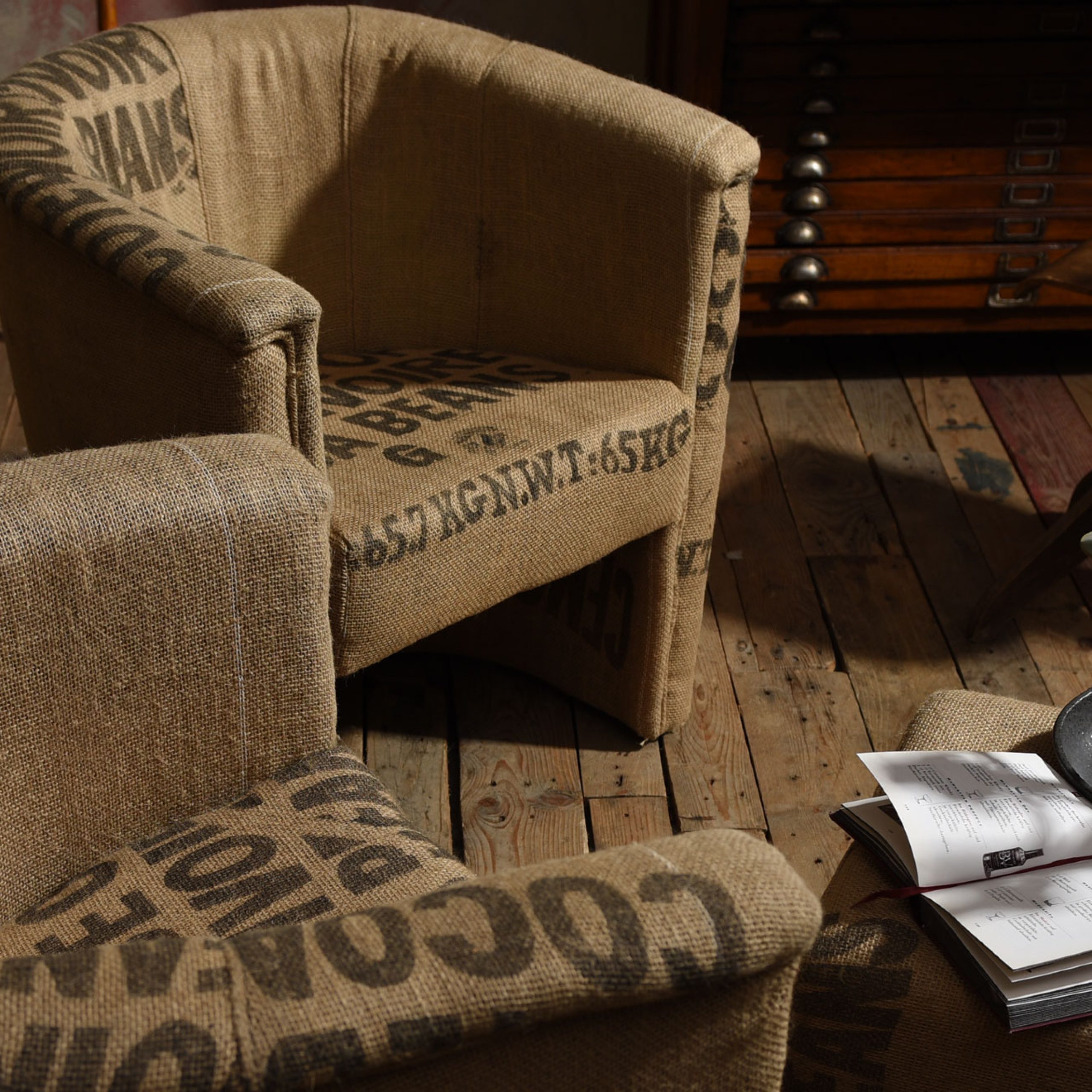 Upcycling Kissen – Vom Jute Kaffeesack zum Jute Palettenkissen